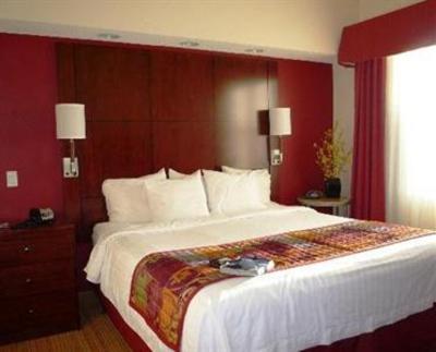 фото отеля Residence Inn Moline Quad Cities