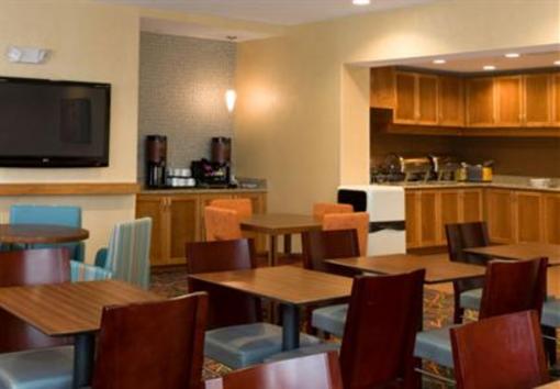 фото отеля Residence Inn Moline Quad Cities