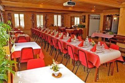 фото отеля Hotel Du Chamois Chateau-d'Oex (Switzerland)