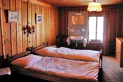 фото отеля Hotel Du Chamois Chateau-d'Oex (Switzerland)