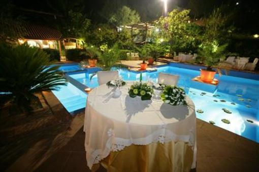 фото отеля Agriturismo La Casa Del Ghiro Pimonte