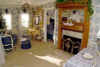 фото отеля Lockheart Gables Bed & Breakfast