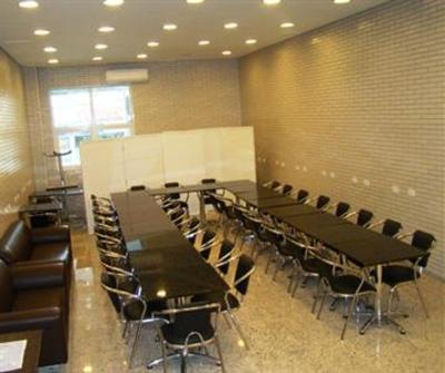 фото отеля Confiance Inn