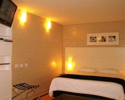 фото отеля Confiance Inn