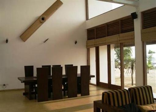 фото отеля The Cove Beach Villa