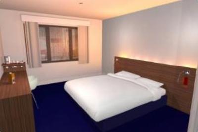 фото отеля Travelodge Birmingham Central Moor Street