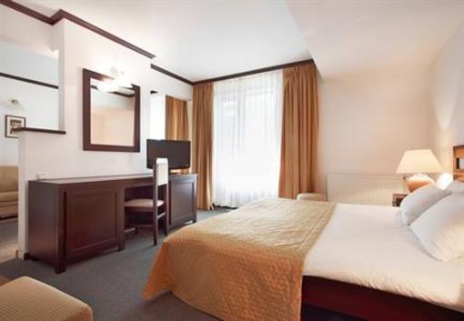 фото отеля ANA Hotel Poiana