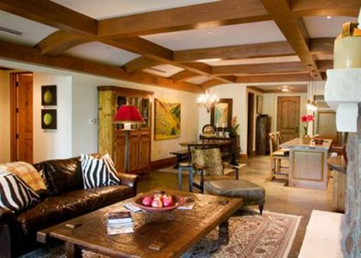 фото отеля Luxurious Villa at Thunder Spring in Sun Valley Idaho