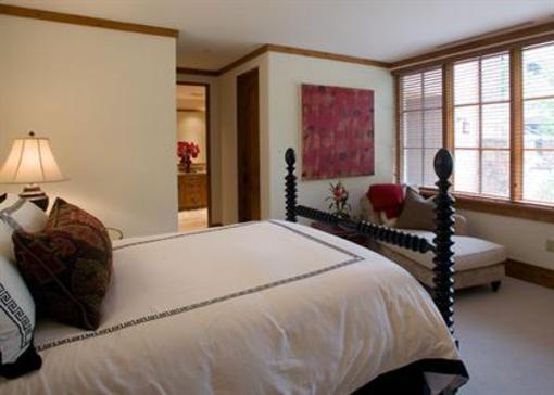 фото отеля Luxurious Villa at Thunder Spring in Sun Valley Idaho