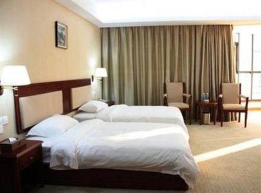 фото отеля Xingwei Yifeng Airport Hotel