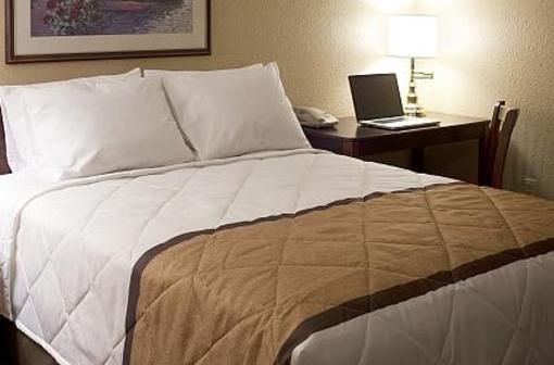 фото отеля Extended StayAmerica Phoenix - Deer Valley
