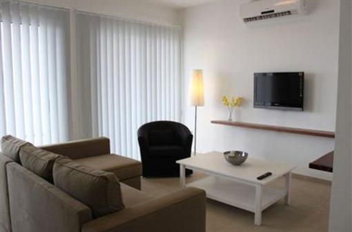 фото отеля Napian Suites