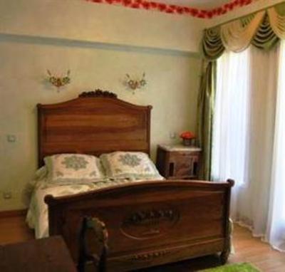 фото отеля Au Pied Du Chateau
