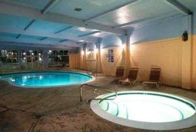 фото отеля Boulder Inn & Suites