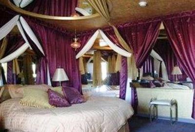 фото отеля Boulder Inn & Suites