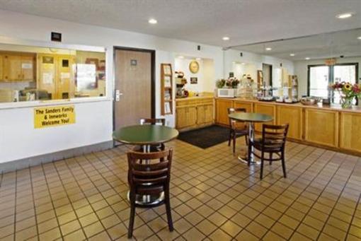 фото отеля Americas Best Value Inn Palm Springs