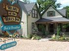 фото отеля Heart of the Hills Inn Eureka Springs