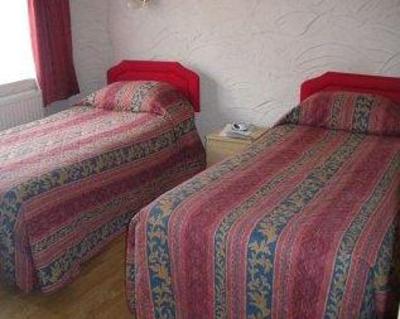 фото отеля Castle Lodge Guest House Horley