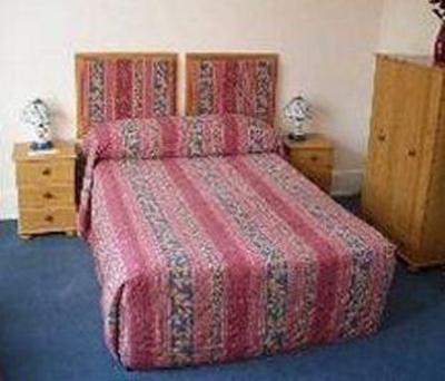 фото отеля Castle Lodge Guest House Horley