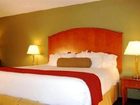 фото отеля Holiday Inn Express Hotel & Suites Charlotte Airport-Belmont