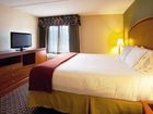 фото отеля Holiday Inn Express Hotel & Suites Charlotte Airport-Belmont