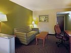 фото отеля Holiday Inn Express Hotel & Suites Charlotte Airport-Belmont