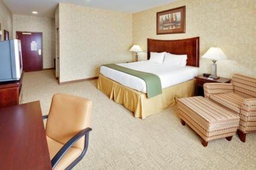фото отеля Holiday Inn Express Hotel & Suites Bethlehem Airport - Allentown Area