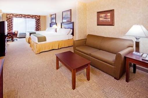 фото отеля Holiday Inn Express Hotel & Suites Bethlehem Airport - Allentown Area