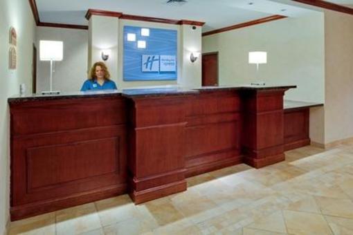 фото отеля Holiday Inn Express Hotel & Suites Bethlehem Airport - Allentown Area