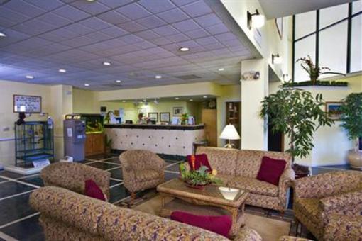 фото отеля Ramada Plaza Nags Head Beach