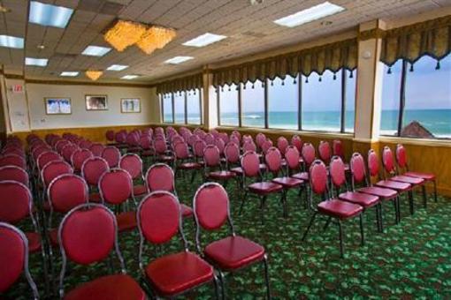 фото отеля Ramada Plaza Nags Head Beach