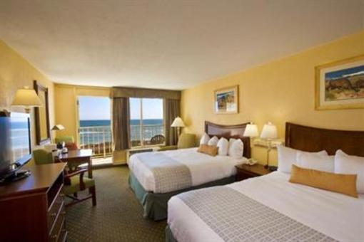 фото отеля Ramada Plaza Nags Head Beach