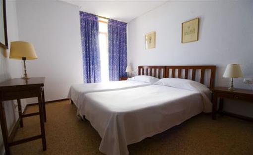 фото отеля La Nogalera Apartments Torremolinos