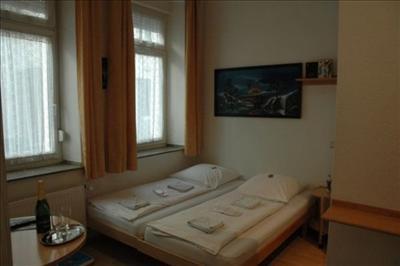 фото отеля City Pension Storch I Cologne