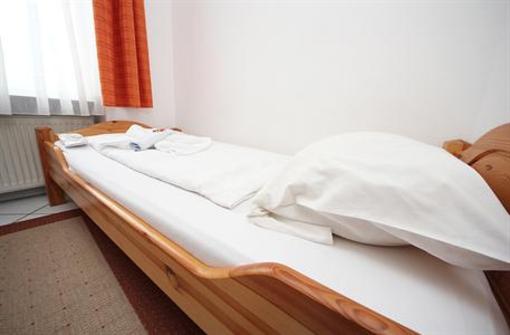 фото отеля City Pension Storch I Cologne