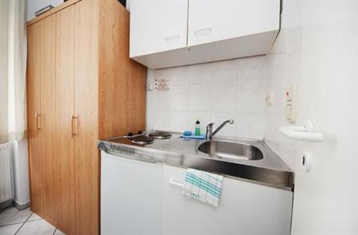 фото отеля City Pension Storch I Cologne