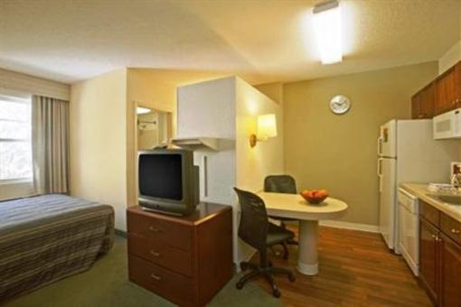 фото отеля Extended Stay Deluxe Indianapolis - Northwest - I-465