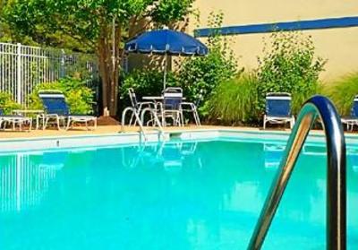 фото отеля Econo Lodge Baltimore