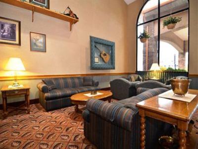 фото отеля Comfort Inn at Thousand Hills