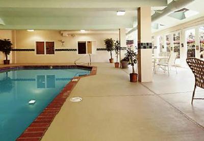 фото отеля Silver Cloud Inn Redmond (Washington)