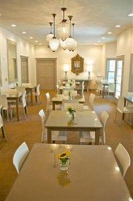 фото отеля Lithia Springs Resort