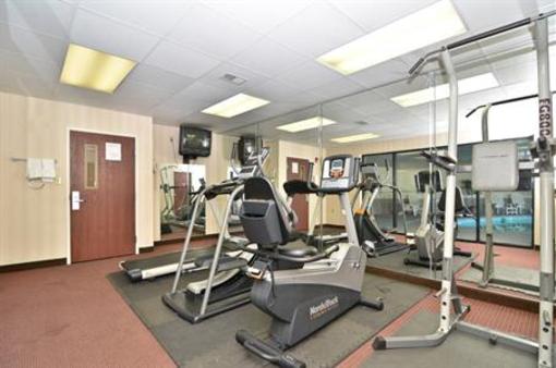 фото отеля BEST WESTERN Raleigh Inn & Suites