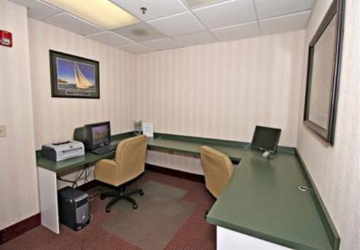 фото отеля BEST WESTERN Raleigh Inn & Suites