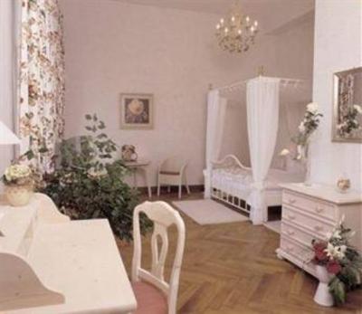 фото отеля Villa Sophienhoehe