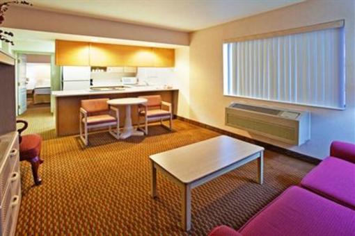 фото отеля Holiday Inn Express Page-Lake Powell