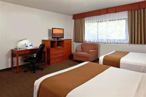 фото отеля Best Western Loyal Inn