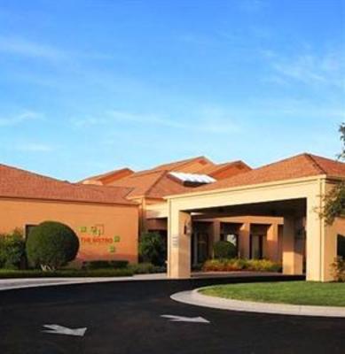 фото отеля Courtyard by Marriott Oklahoma City Airport