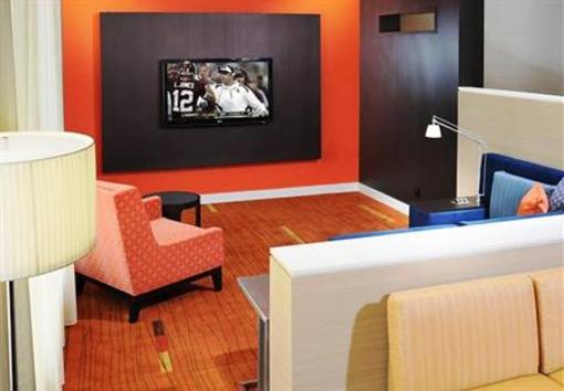 фото отеля Courtyard by Marriott Oklahoma City Airport