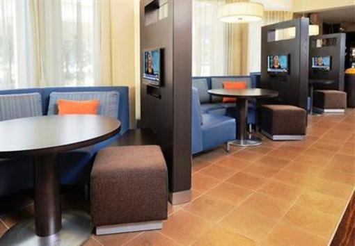 фото отеля Courtyard by Marriott Oklahoma City Airport