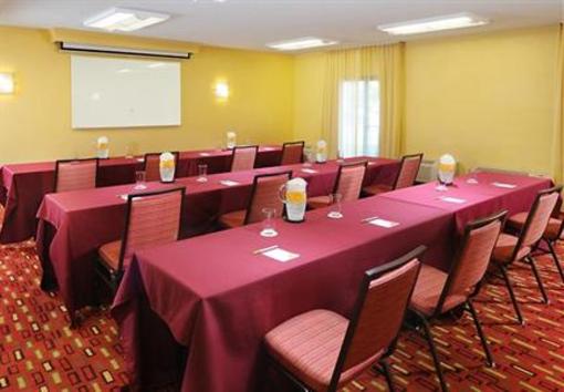 фото отеля Courtyard by Marriott Oklahoma City Airport